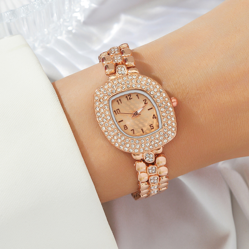 MD-S01548 new fashion personality Angel's Eye diamond set women's watch full of  